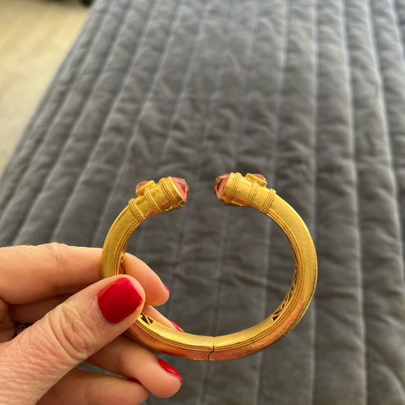 Julie Voss cuff bracelet - Picture 2 of 3